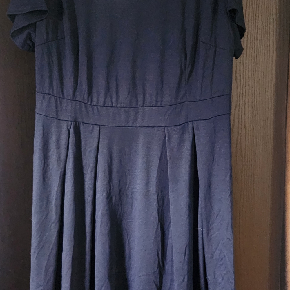 Elegant Navy Blue Women's Dress